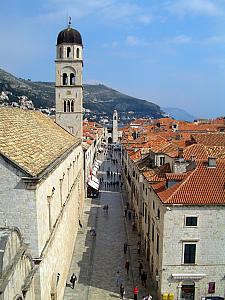 Dubrovnik - walking along the Dubrovnik Walls!
