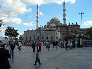 The New Mosque(Yeni Camii) in Istanbul.