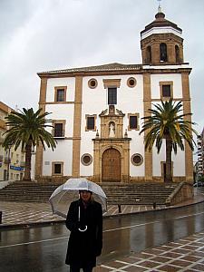 Now in Ronda, we decided to brave the rain and get out and walk around.