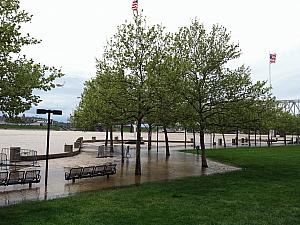 Ohio River flooding, April 2011, Serpentine Wall