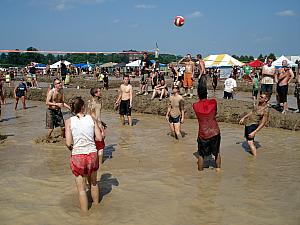 Mud Volleyball in Cleveland, OH 