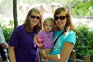 Cincinnati Zoo: Sara, Cardin and Kelly