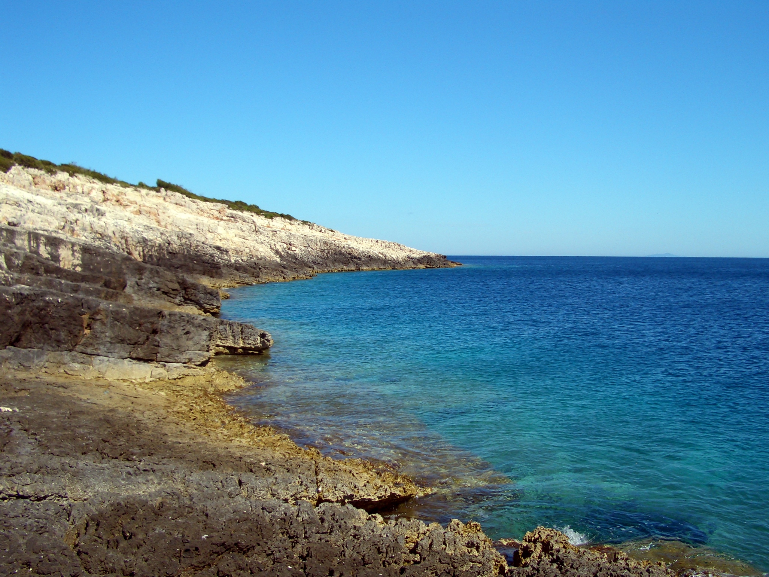 Weekend Trip to the Croatian Island of Vis: Photos taken June 4, 2010 ...